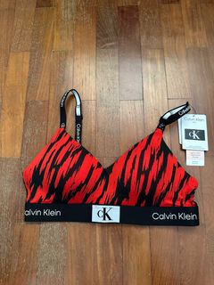 (Category: ) located in . Submitted by hsngg (Listing ID 1296589964, Image 1). Description: .