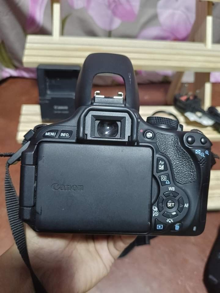Canon 600d With Zoom Lens 35-80mm (Category: Cameras) located in Manila. Submitted by camera.matrix.ph (Listing ID 1296703340, Image 2). Description: Issue Slight Lcd Vignet No effect sa Pictures natin pag ka na Transfer Photo na budget Meal DSLR Canon 600d with 35-80mm Zoom Lens With Battery and charger With Camera Bag With Memory card Take all items napo Ready to use 10k Fixed price 10k Cash Monumento Caloocan Meeet up Lbc Nationwide Cod Cop +5