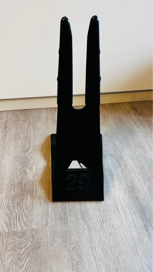 Canyon bike stand outlet