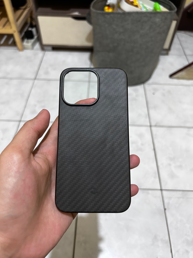 Case carbon pitaka 13 pro original, Telepon Seluler & Tablet, Aksesoris ...