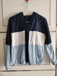 （分類：）位於 。 由 adrickuu 提交（商品編號 1296604244，圖片 1）。簡介： 。
