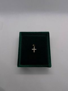 Cross 14K Diamond Pendant Authentic Pawnable Gold