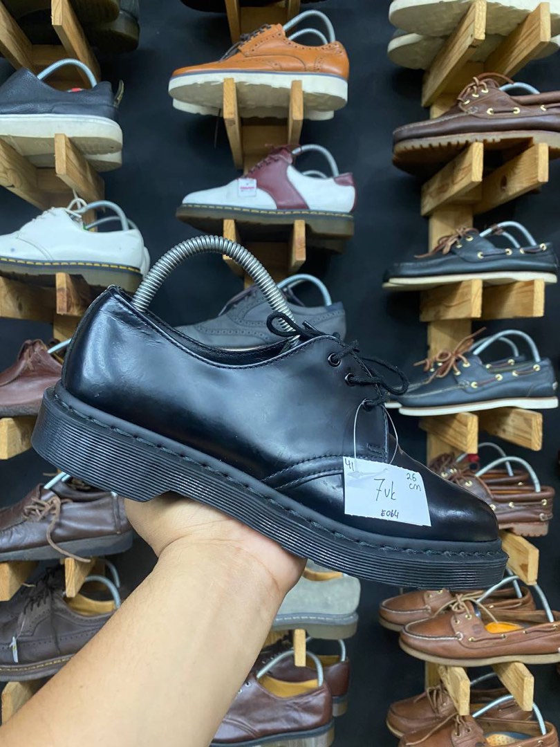 Dr Marterns Men s Fashion Footwear Boots on Carousell