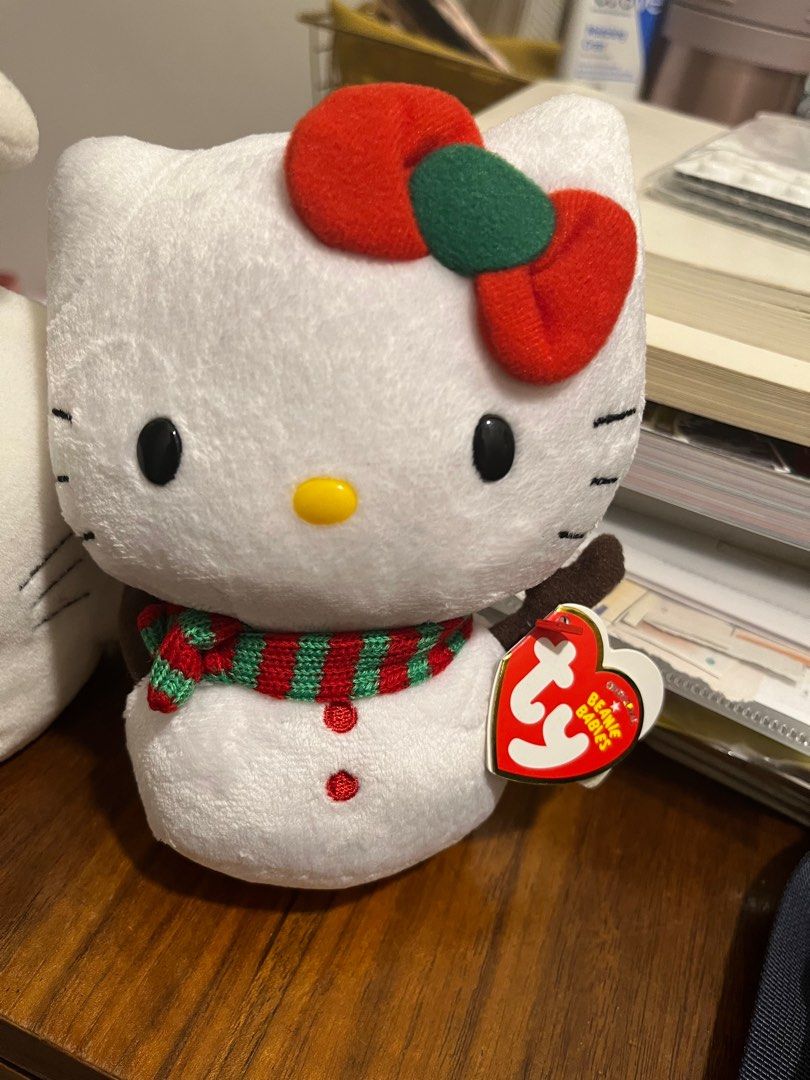Hello Kitty 公仔 （分類：絨毛玩具）位於 Hong Kong。 由 moritawing 提交（商品編號 1296598906，圖片 2）。簡介： 圖1，個音樂有啲聲沙，但公仔完好$50 圖2，$90 黃埔鰂魚涌將軍澳交收。