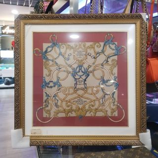 Scarf framing For Sale Carousell Singapore - Main Image