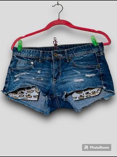 H&M &Denim Collection Short Shorts size small 36