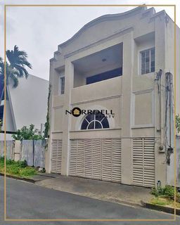 🍀Huge Lot & Centrally Located🍀Family Home For Sale in San Miguel Village, Makati City near Rockwell, Bel-Air, Magallanes, San Lorenzo, Urdaneta, Palm Village, Ecology, Century City like Merville, White Plains, Valle Verde, Wack Wack, Ayala Alabang