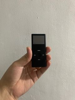 iPod nano 2nd gen 8gb