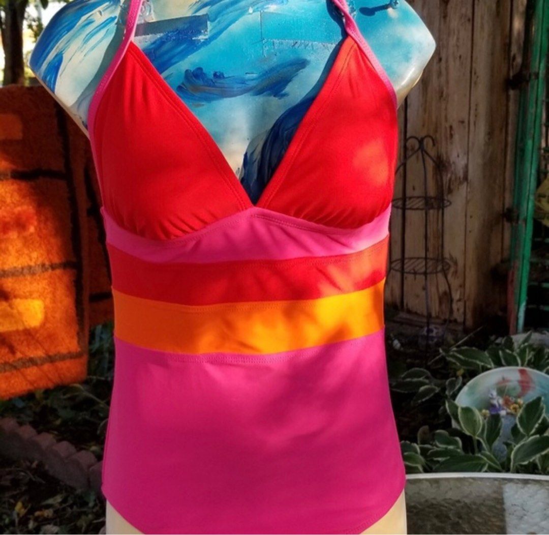 Isaac Mizrahi Red Swimwear top Women s Fashion Swimwear Bikinis Swimsuits on Carousell