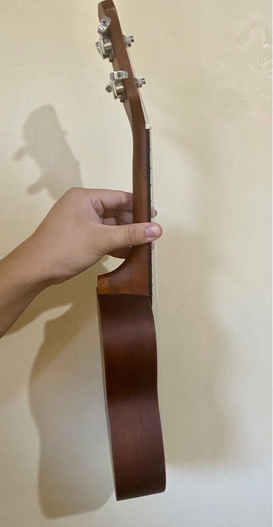Kalani Ukelele (Category: Musical Instruments) located in Manila. Submitted by juicy04 (Listing ID 1296638630, Image 3). Description: .