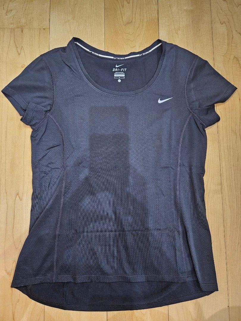 Nike dri fit contour short sleeve sale