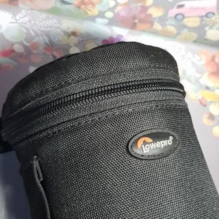 Lowepro Camera Lens Pouch Solid READ