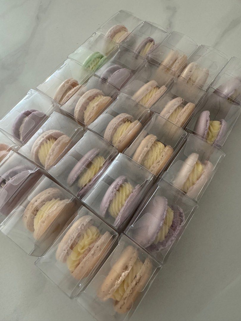 Macarons (Category: Homemade Bakes) located in Singapore. Submitted by kxkxkxkkxkxkkx (Listing ID 1296668968, Image 2). Description: Wedding door gifts Macaron towers From $1.5 per pcs !.