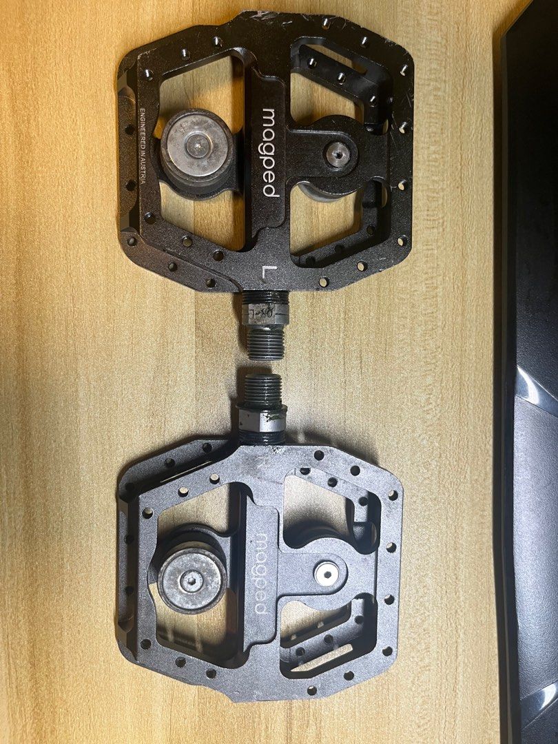Magped enduro pedals, Sports Equipment, Bicycles Parts, Parts
