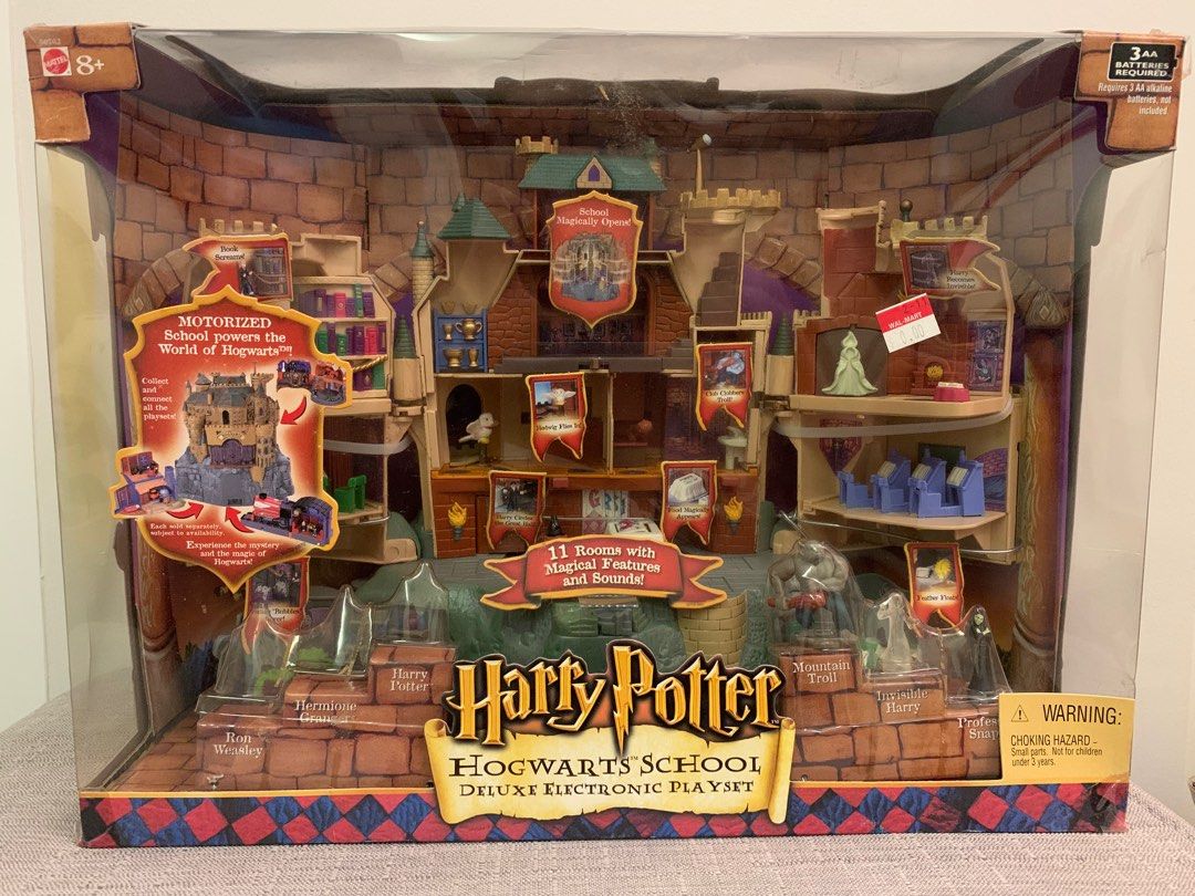 Mattel Harry Potter UNO Kartenspiel – In Blechdose, Mit Hogwarts-Charakteren, Für 2–10 Spieler Ab 7