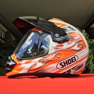 MOTORCYCLE ADVENTURE HELMET SHOEI HORNET ORGANGE GRAPHICS MEDIUM SIZE