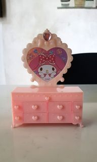 My Melody Vanity Dresser Stamp Set