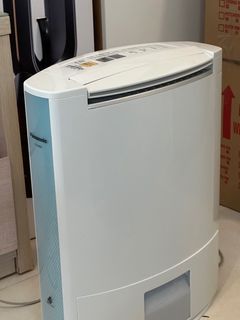 （分類：）位於 。 由 eeehk 提交（商品編號 1296599287，圖片 1）。簡介： 。