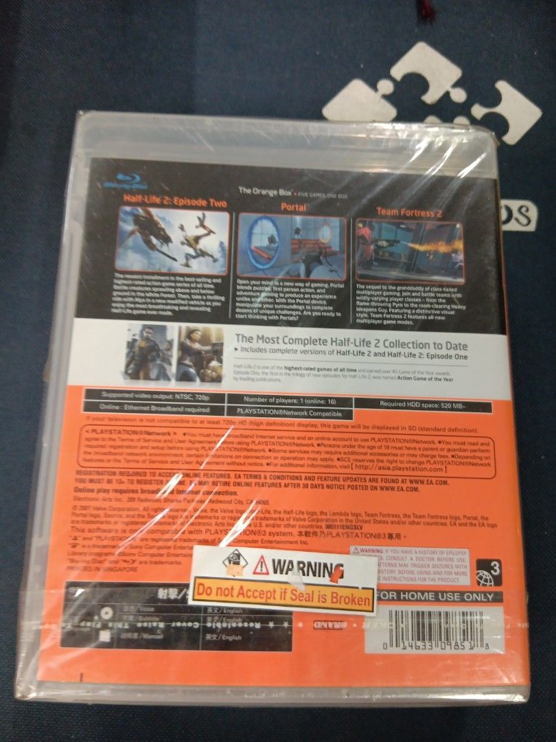 PS3 The Orange Box Featuring Half Life 2 Episode 2 (Category: PlayStation) located in Manila. Submitted by ayinong0453384 (Listing ID 1296655863, Image 2). Description: item is in excellent condition mint sealed pm for order.