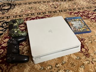 (Category: ) located in . Submitted by danishmrn666 (Listing ID 1296590887, Image 1). Description: .
