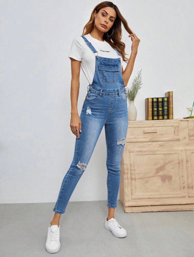 Shein Denim Overalls (Category: Jumpsuits) located in La Trinidad. Submitted by declutter.avenue (Listing ID 1296638511, Image 2). Description: Semi stretch Medium wash XS Still negotiable, if interested please send your offers - no lowballing please! 🧾MOP: BPI/ GCash 🚚Courier: J&T ❌No Sh0pee check out Payment first basis before ship out, and no cancellation of orders once shipped, please! Please make an offer to reserve the item. You have 48 h