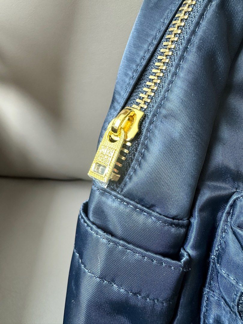 SUPERDRY backpack （分類：背囊）位於 Hong Kong。 由 sec0ndl1fe 提交（商品編號 1296579860，圖片 2）。簡介： 全新未用過，適合大/小朋友。
