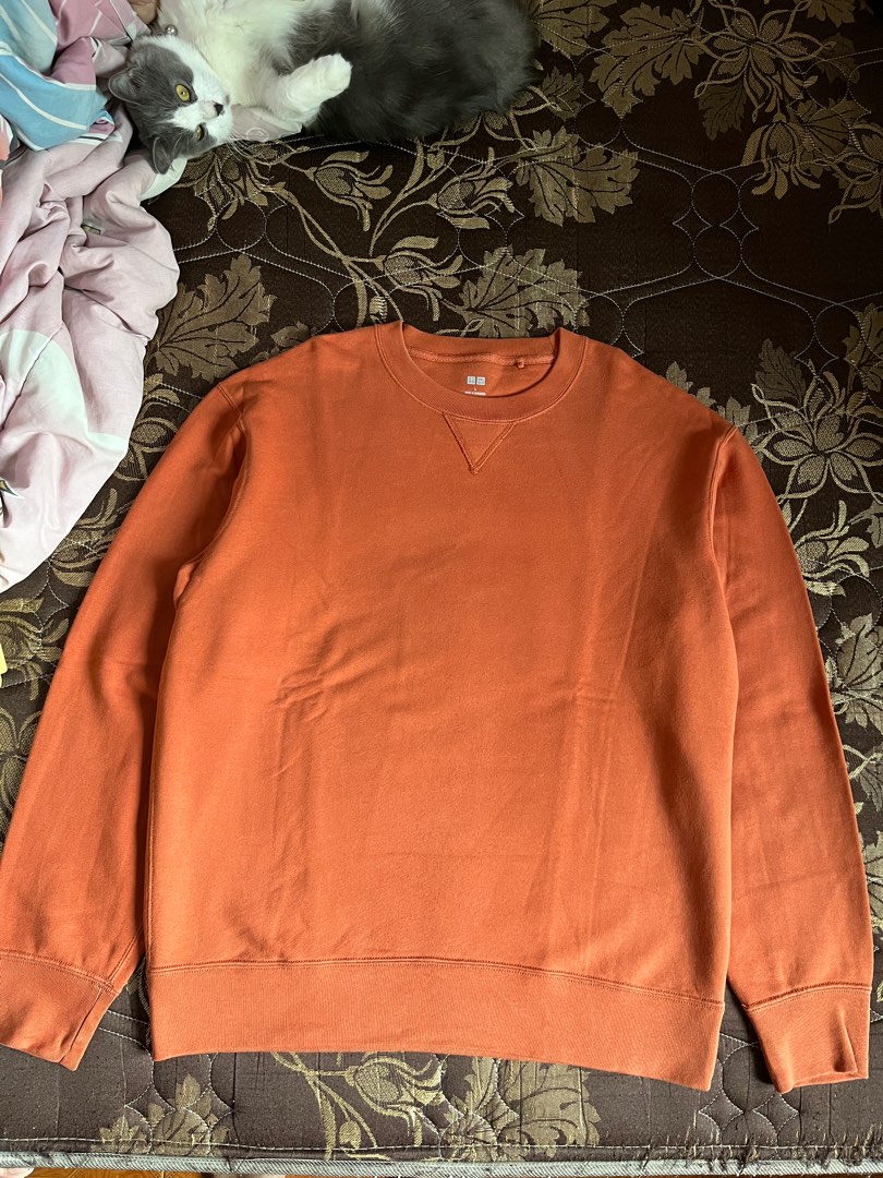 Uniqlo orange sweater outlet