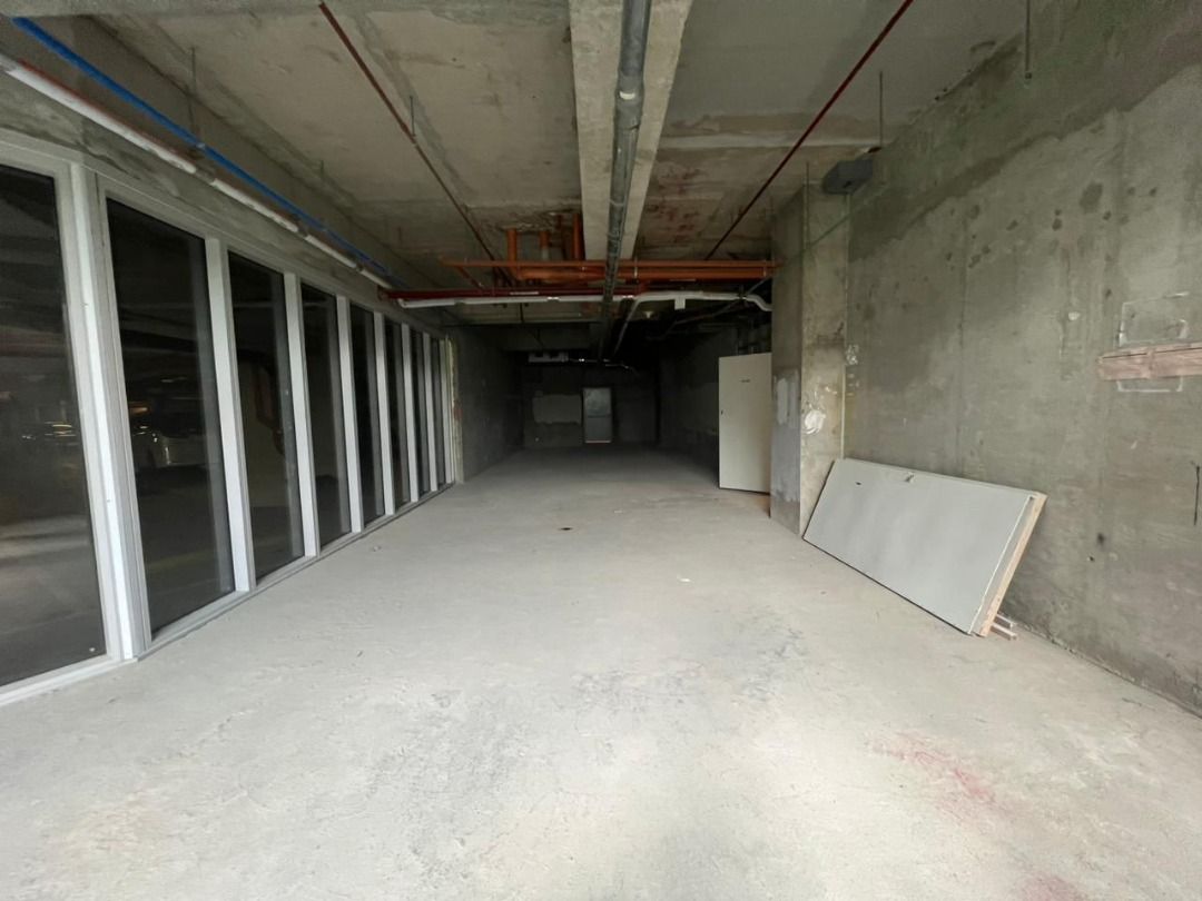 The Proscenium Office at Rockwell (Category: Commercial) located in Manila. Submitted by shannazane_09065747998 (Listing ID 1296587428, Image 3). Description: FOR SALE!!! The Proscenium Ofiice - Podium office Tower: Lincoln Tower Orientation: Southwest Condition: Bare shell Total Area: 120 sqm 2 Parking allocation SELLING PRICE: 42,000,000.00 For Inquiries and Viewing Appointment: 𝗠𝗮𝗿𝗶𝗰𝗮𝗿 𝗡𝗮𝘁𝗶𝘃𝗶𝗱𝗮𝗱 +639686402370 Under PRC REBL No.