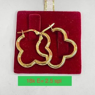 18K Saudi Gold Flower Loop Earrings