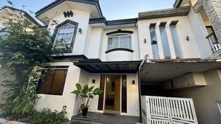3Bedroom Preowned TOWNHOUSE FOR SALE in Capitol Hills, Quezon City