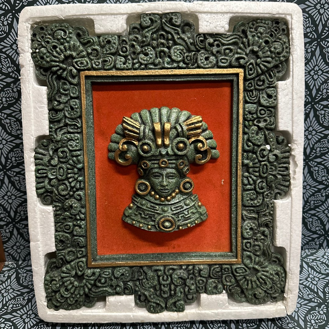 ANCIENT AZTEC GODDESS 1960s Crushed Green Malachite Industrias ...