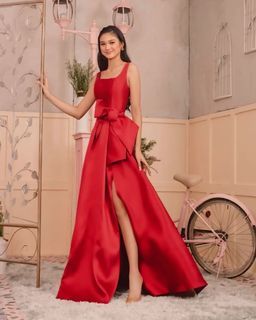 FOR RENT: Apartment 8 Amaya Gown Maroon