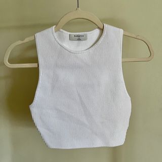 [ON HAND] Aritzia Babaton Sculpt Knit Racer Cropped Tank (White) - S