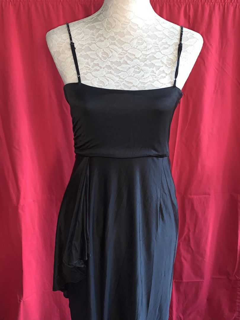 BCBG Max Azria black dress (Category: Dresses) located in San Jose del Monte. Submitted by stellarbeauty (Listing ID 1296835946, Image 1). Description: personal preloved BCBG Max Azria black dress medium.