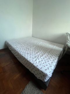 (Category: ) located in . Submitted by rmz1902 (Listing ID 1296828170, Image 1). Description: .