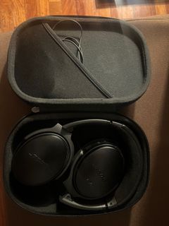 Bose QuietComfort 35 Series II (AVAILABLE FOR MEETUP)