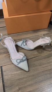 Cln heels size 36/37