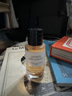 （分類：）位於 。 由 abathingdog 提交（商品編號 1296772469，圖片 1）。簡介： 。