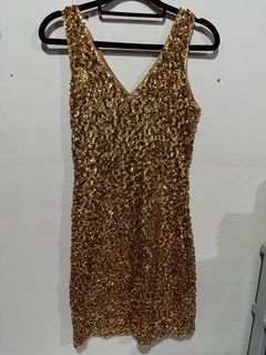 Gold sequins dress
