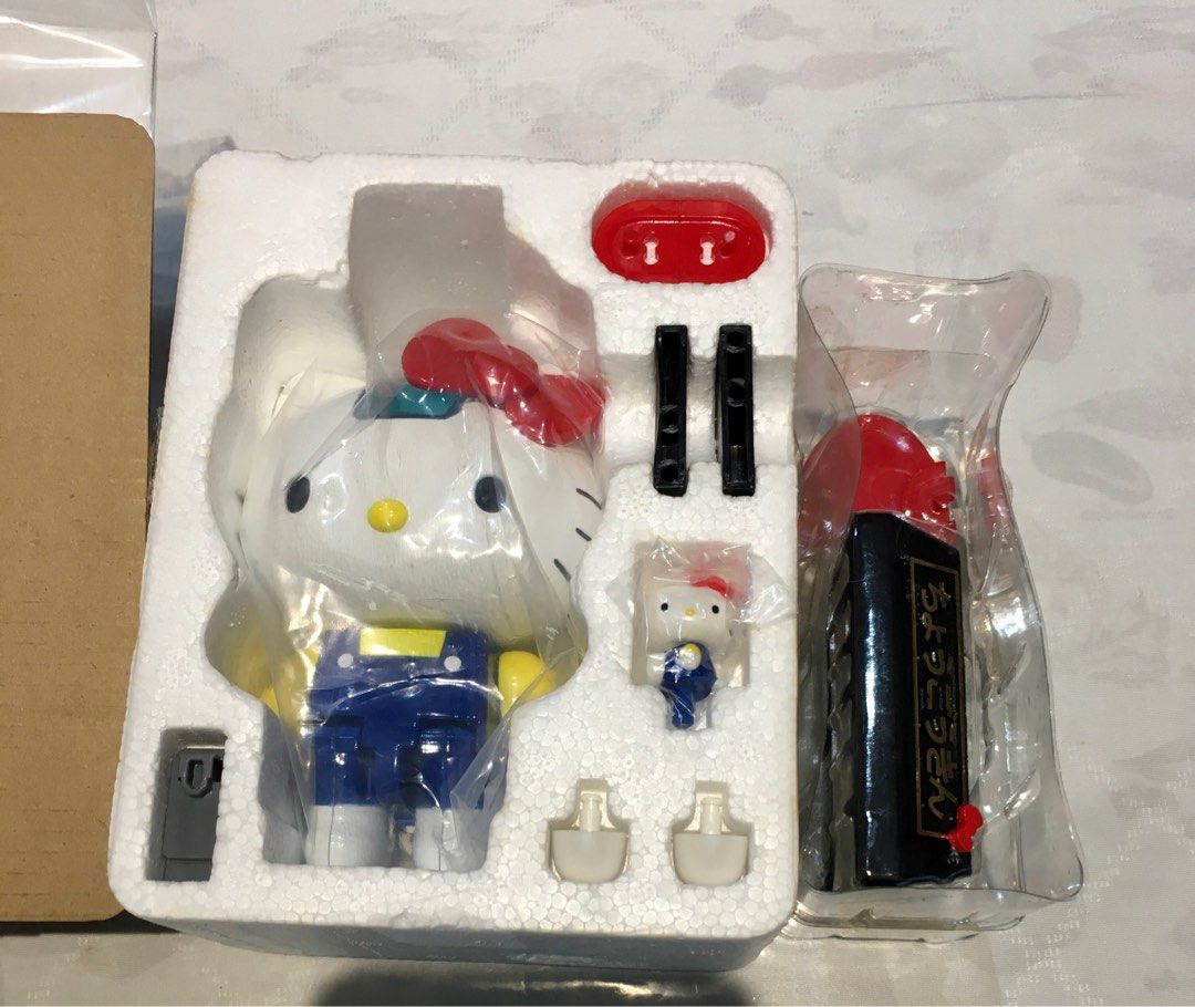 Hello Kitty (Category: Other Merchandise) located in Singapore. Submitted by Sgsale (Listing ID 1296827892, Image 4). Description: Chogokin ( Hello Kitty ) . Like brand new..
