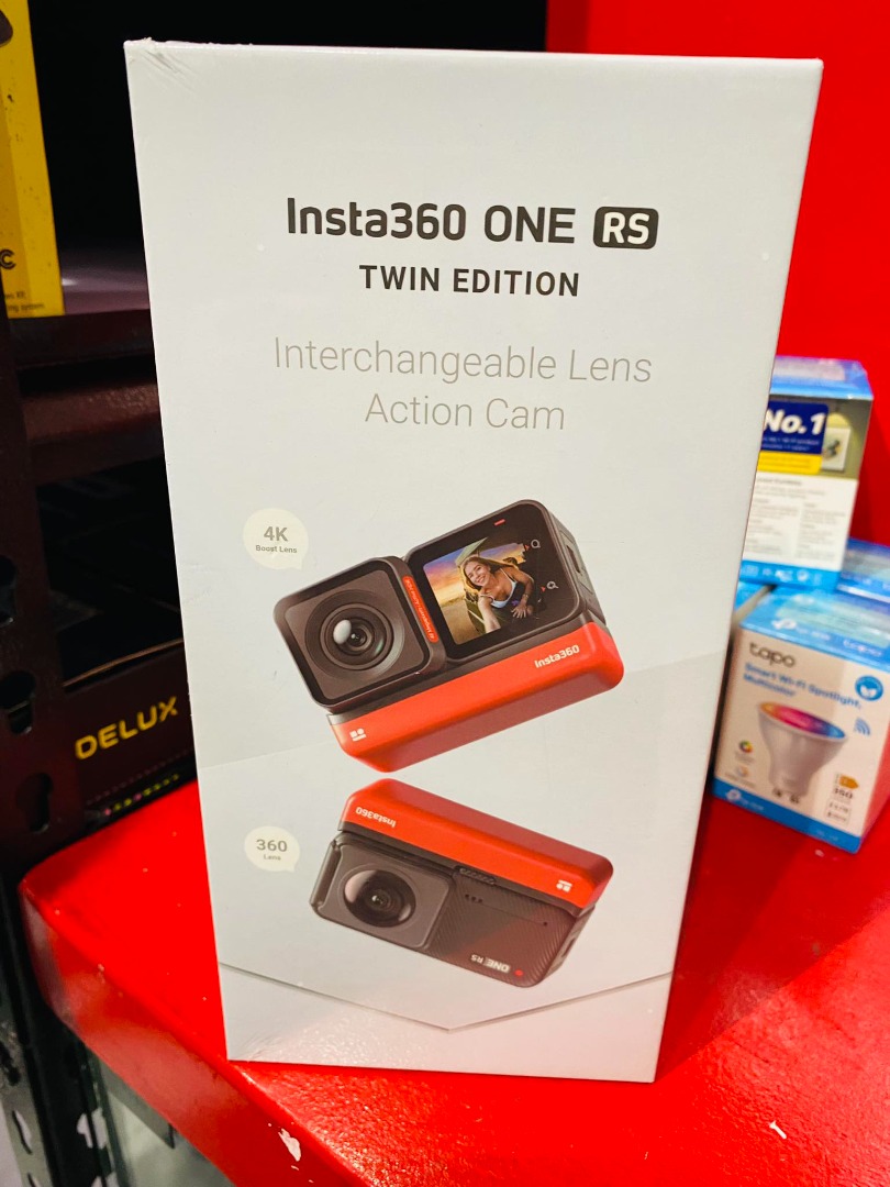 Insta360 ONE RS Twin Edition Interchangeable Lens Action Camera ...