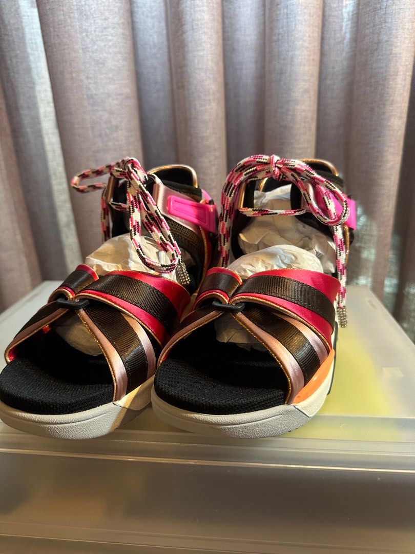 Marc Jacob s Somewhere Sport Sandals Carousell