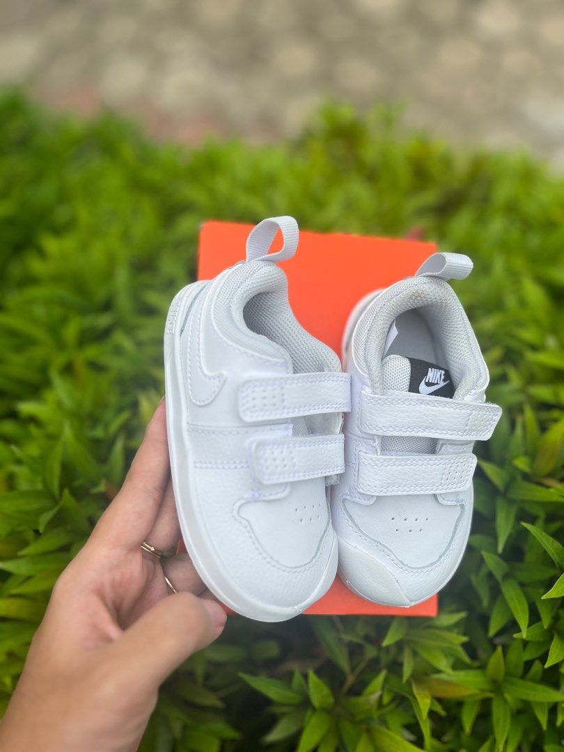 nike pico 5 white