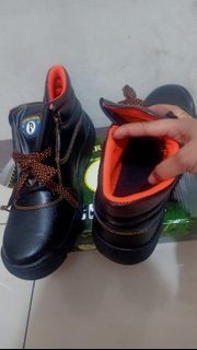 SAFETY SHOES SUPER GWAPO