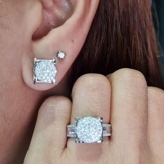 SALE‼️💎 Natural Diamonds Ring & Earring Carat: 1.38cts Diamonds Clarity: VVS1 Color: H Weight: 8.6 grams Ring Size: 6½ Mounting: 14 Karat Gold