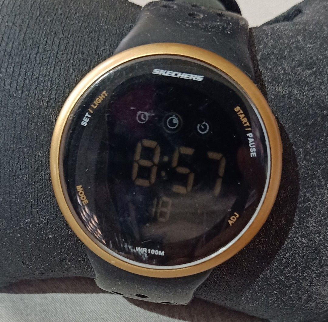 Skechers watch Women s Fashion Watches Accessories Watches on Carousell