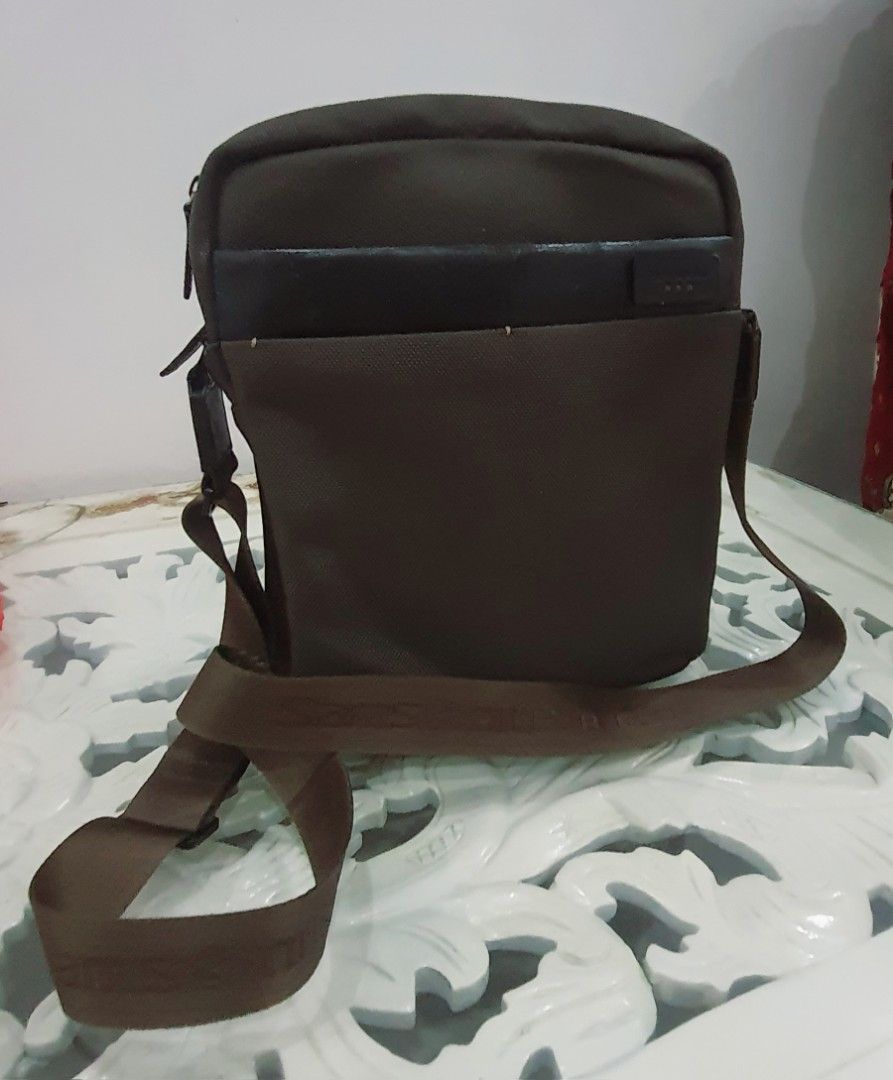 Tas sling samsonite red selempang samsonite red