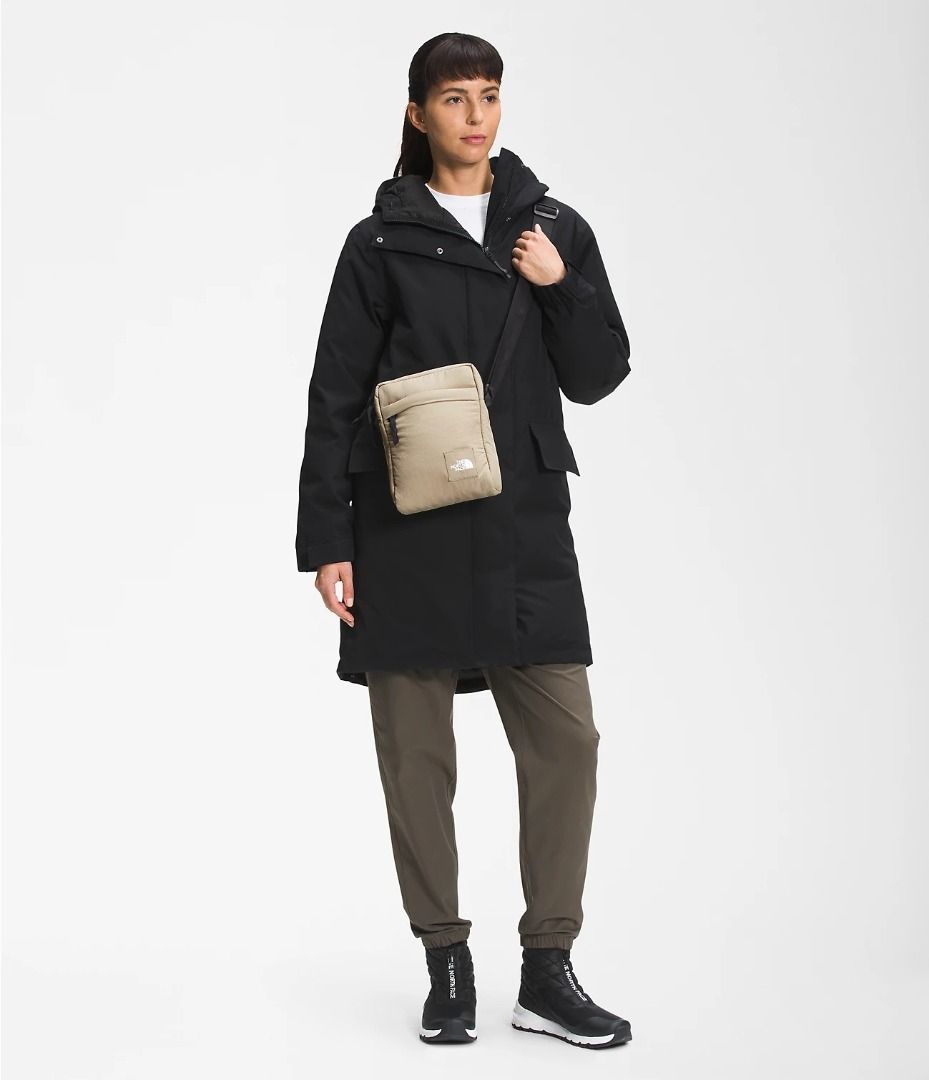 The North Face City Voyager Crossbody Bag Tas Sling Bag Tablet Mini Pria Wanita Unisex