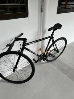 (Category: ) located in . Submitted by midbotak (Listing ID 1296861534, Image 1). Description: .
