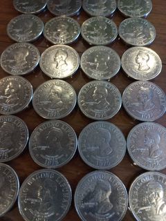 1975 Ferdinand Marcos 5 Peso Coin
